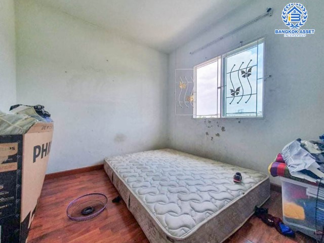 *****ทาวน์เฮ้าส์มือสองย่านกรุงเทพมหานคร ม.พฤกษาวิลล์ 32 พระราม 2 บนเนื้อที่ 17.6 ตร.ว. ฟังก์ชัน 3 ห้องนอน 2 ห้องน้ำ สามารถค้าขายได้ บนทำเลศักยภาพ ติดวงแหวนพระราม 2 ใกล้เซ็นทรัลพระราม2 เพียง 200 ม. ถึงถ.กาญจนาภิเษก และจุดขึ้นทางด่วน "พระราม 2" จองเลย!